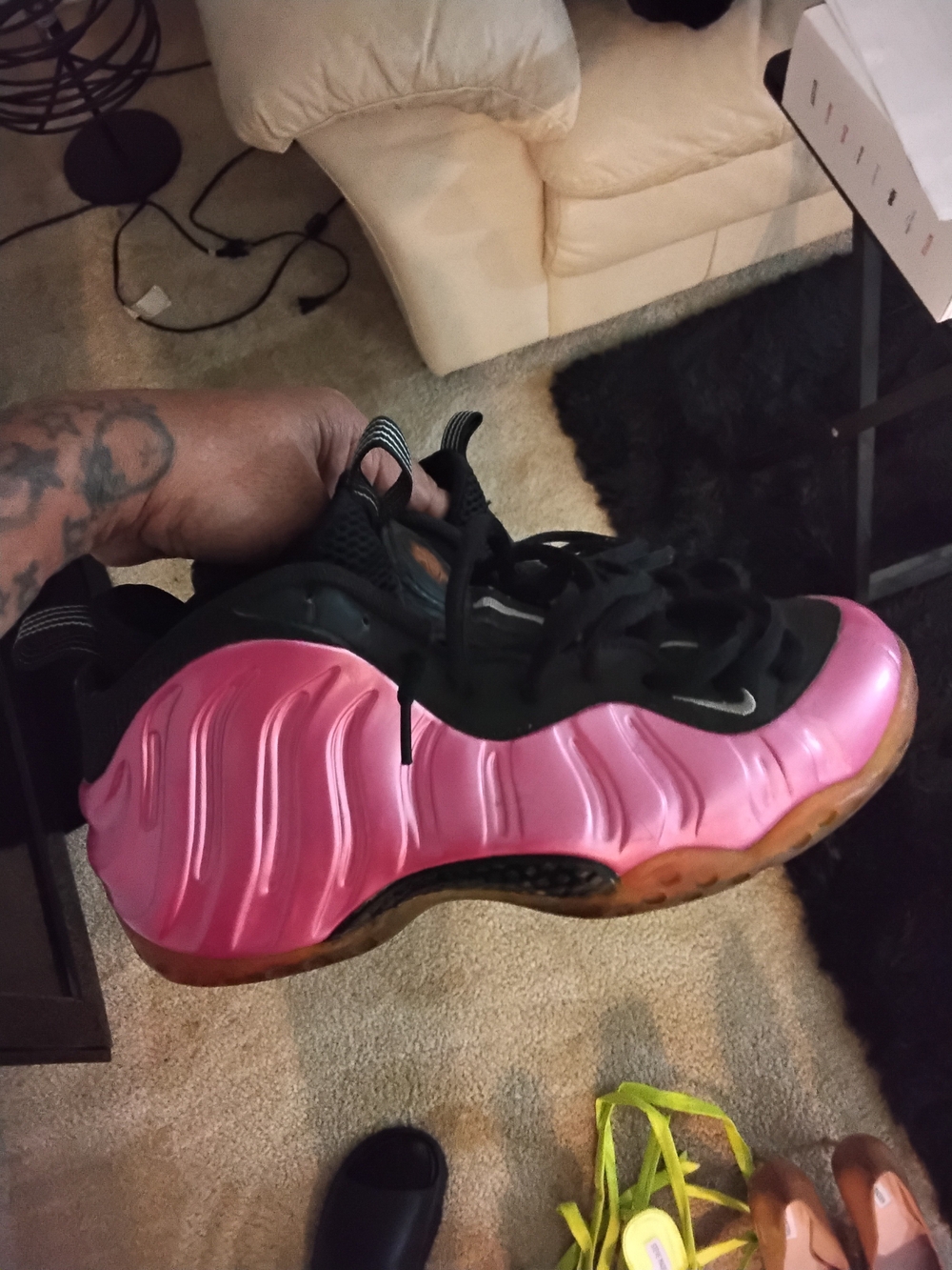 Nike Men’s Foamposite Sneakers Pink and Black Size 8.5